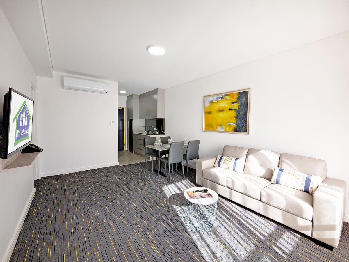 Value Suites Penrith Εξωτερικό φωτογραφία